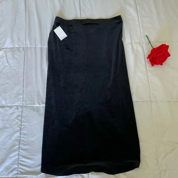 Good American velour ruched midi skirt - Picture 6 of 7